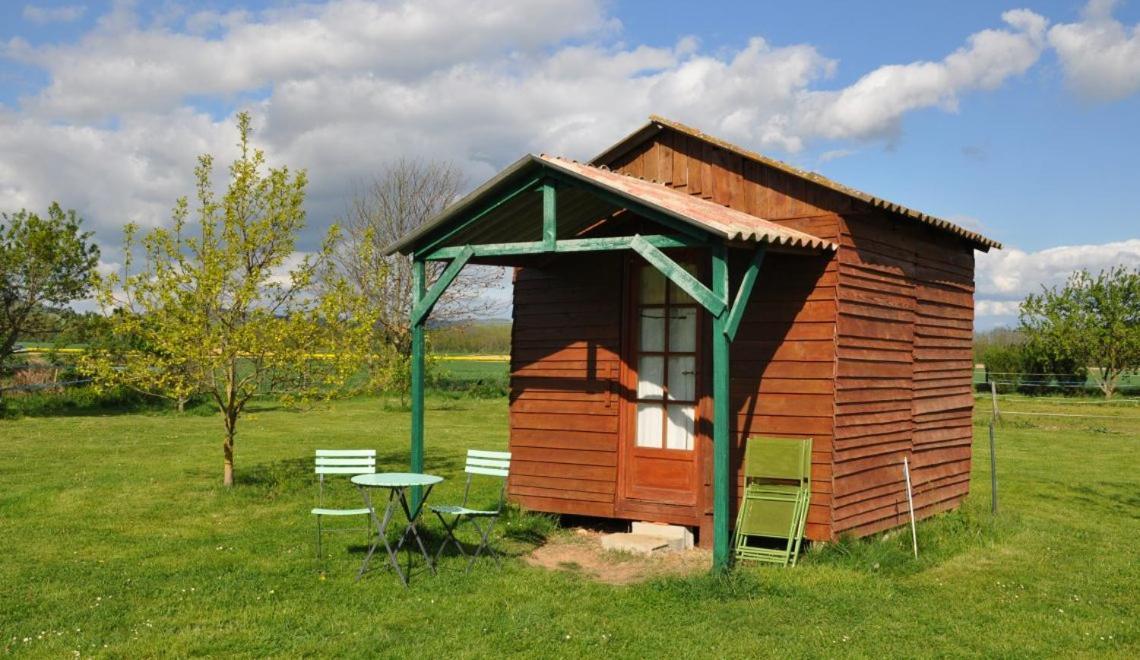 Ferme Equestre Les Chevaliers Hotel Penol Exterior photo